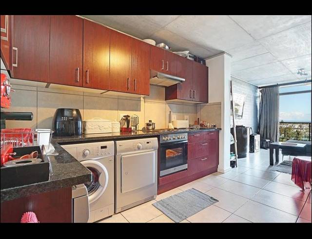 2 BEDROOM APARTMENT FOR SALE IN MILNERTON CENTRAL